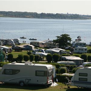 Universepackage for 4 persons at Lærkelunden Camping in own caravan, motorhome or tent