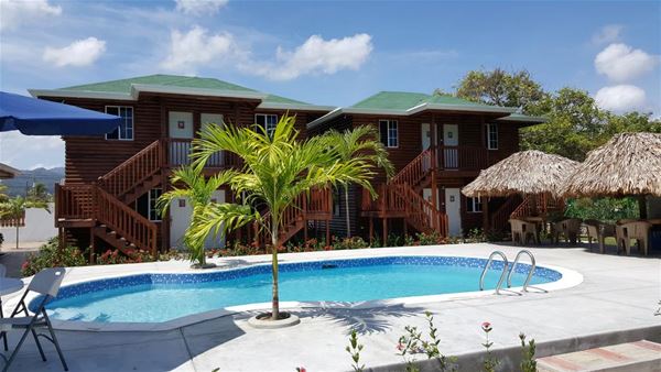 Hotel y Cabañas Playa Caribe 