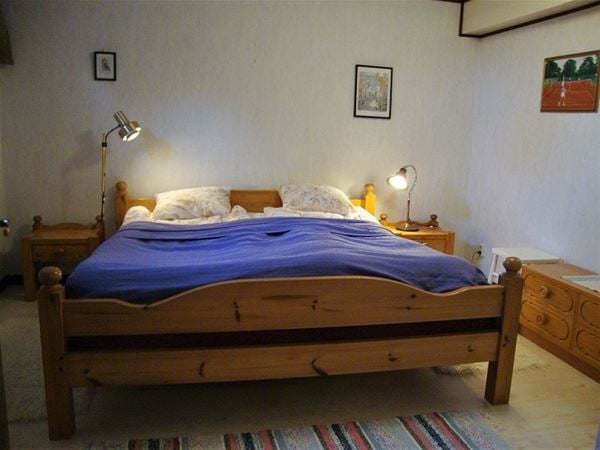 Bedroom with a double bed. 