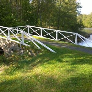 Bridge to Långsjönäs