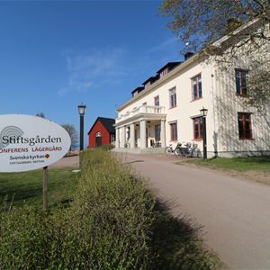 Exteriör av Stiftsgården i Rättvik.