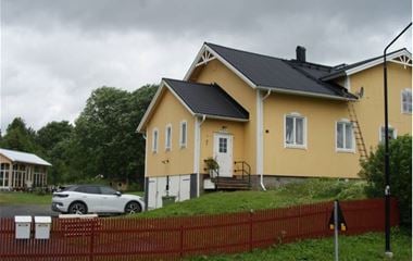 Järpen - Spacious living in a converted chapel - 13817
