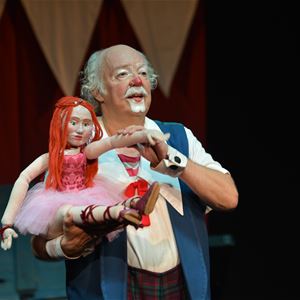  © Teater Lila, Clownen & cirkusprinsessan