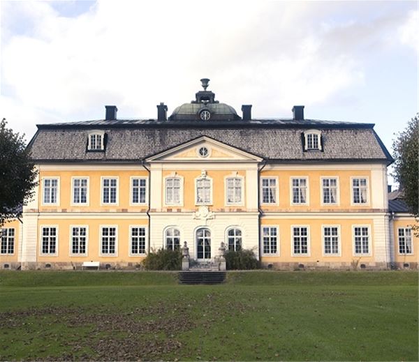 Wärdshuset Gammel Tammen - Österbybruks Herrgård 