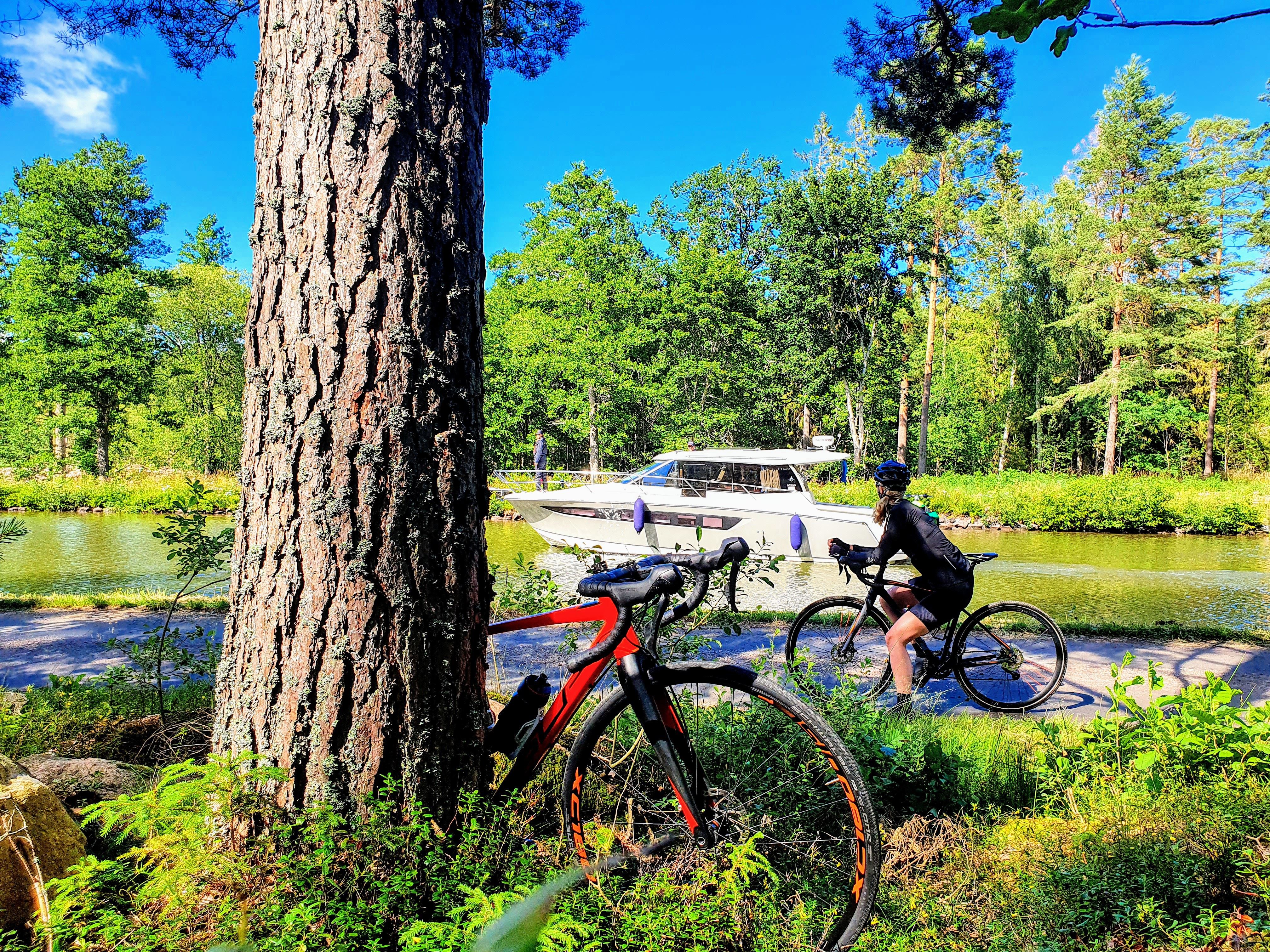 Cykla. Kryssa. Njut. - 2 dagar med allt inkluderat