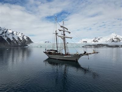 A boat