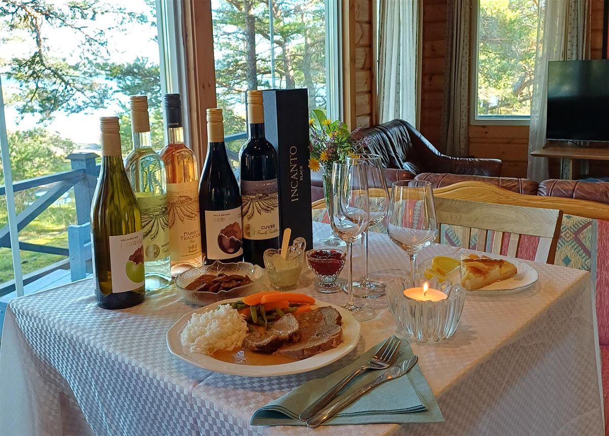 Wine tasting package with dinner at Sandösund image 1