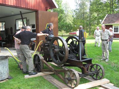 Tändkulemotorn på hembygdsgården