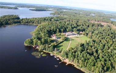 Getnö Gård - Lake Åsnen Resort Activity Centre