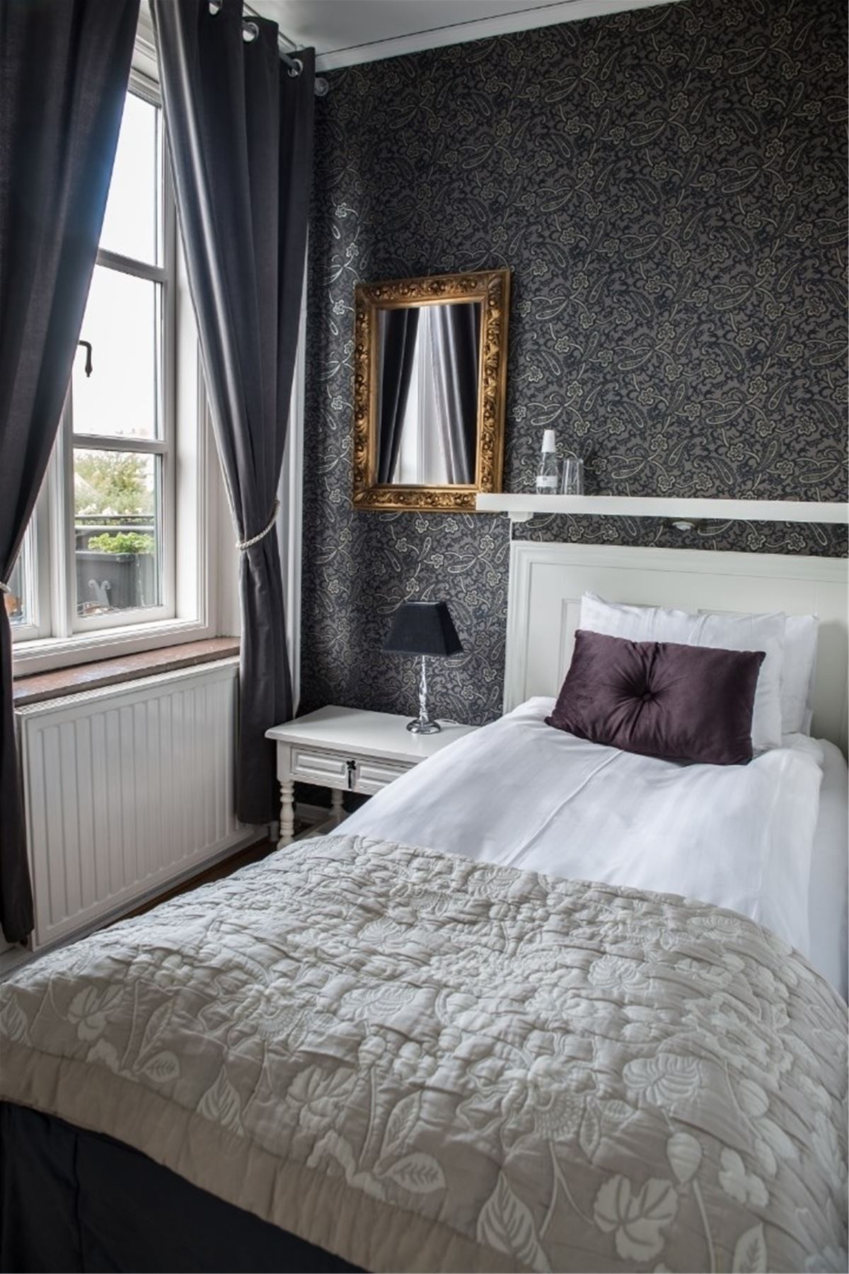 Single room Small  image 1