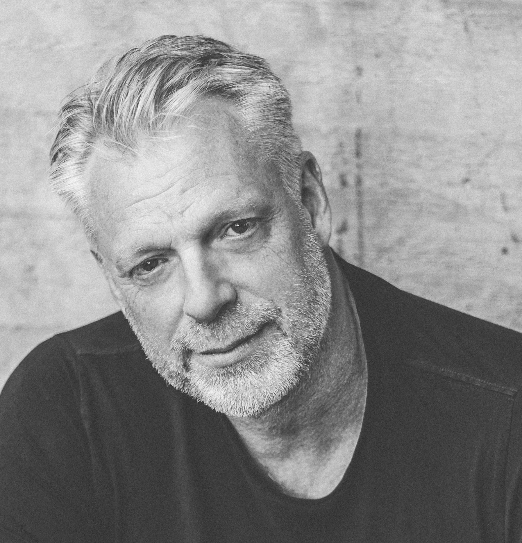 Att lyfta sig själv och andra - Tomas Gunnarsson