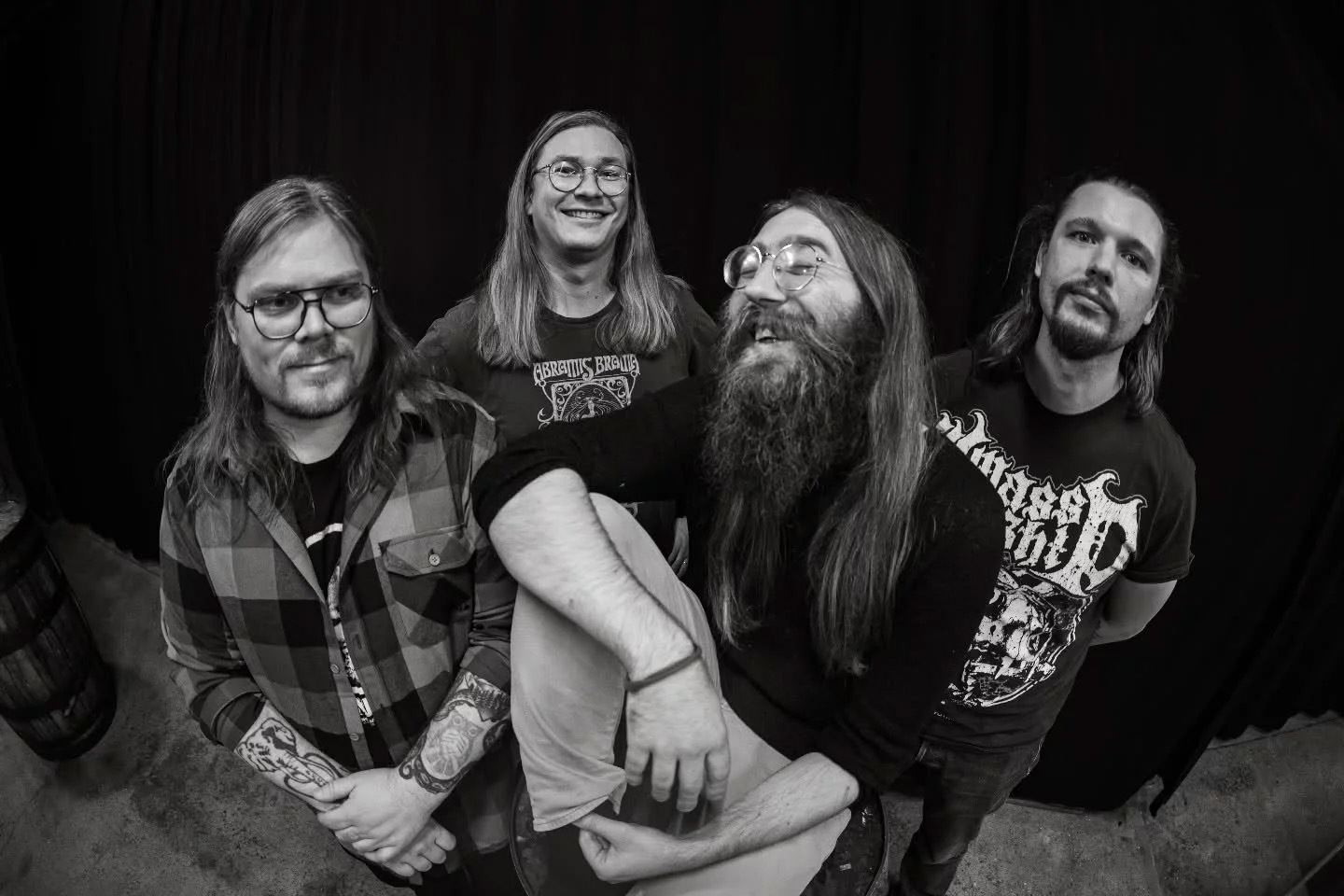 Skraeckoedlan support Monopol Boyz