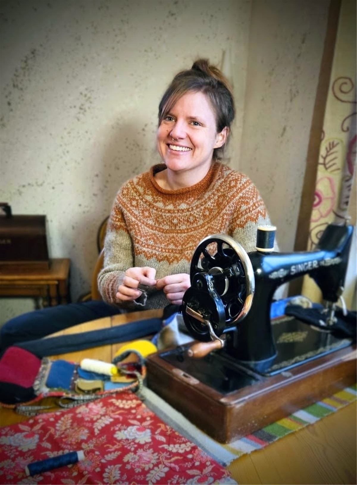 Kurs i folkdräktsömnad image 1