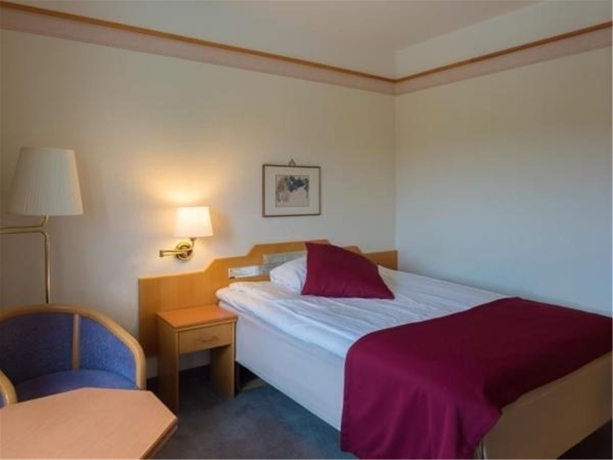 Enkelrum med delat kök image 1