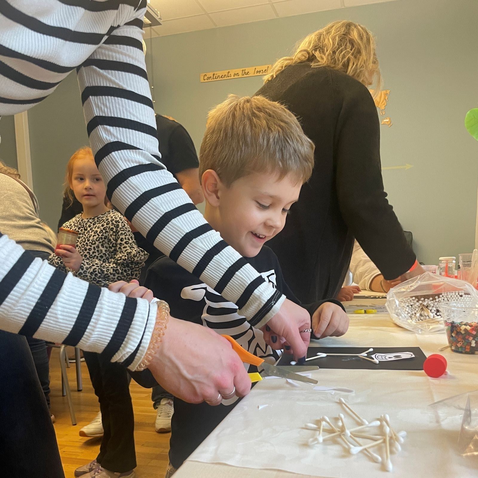 Små upptäcker stort på Kreativum 