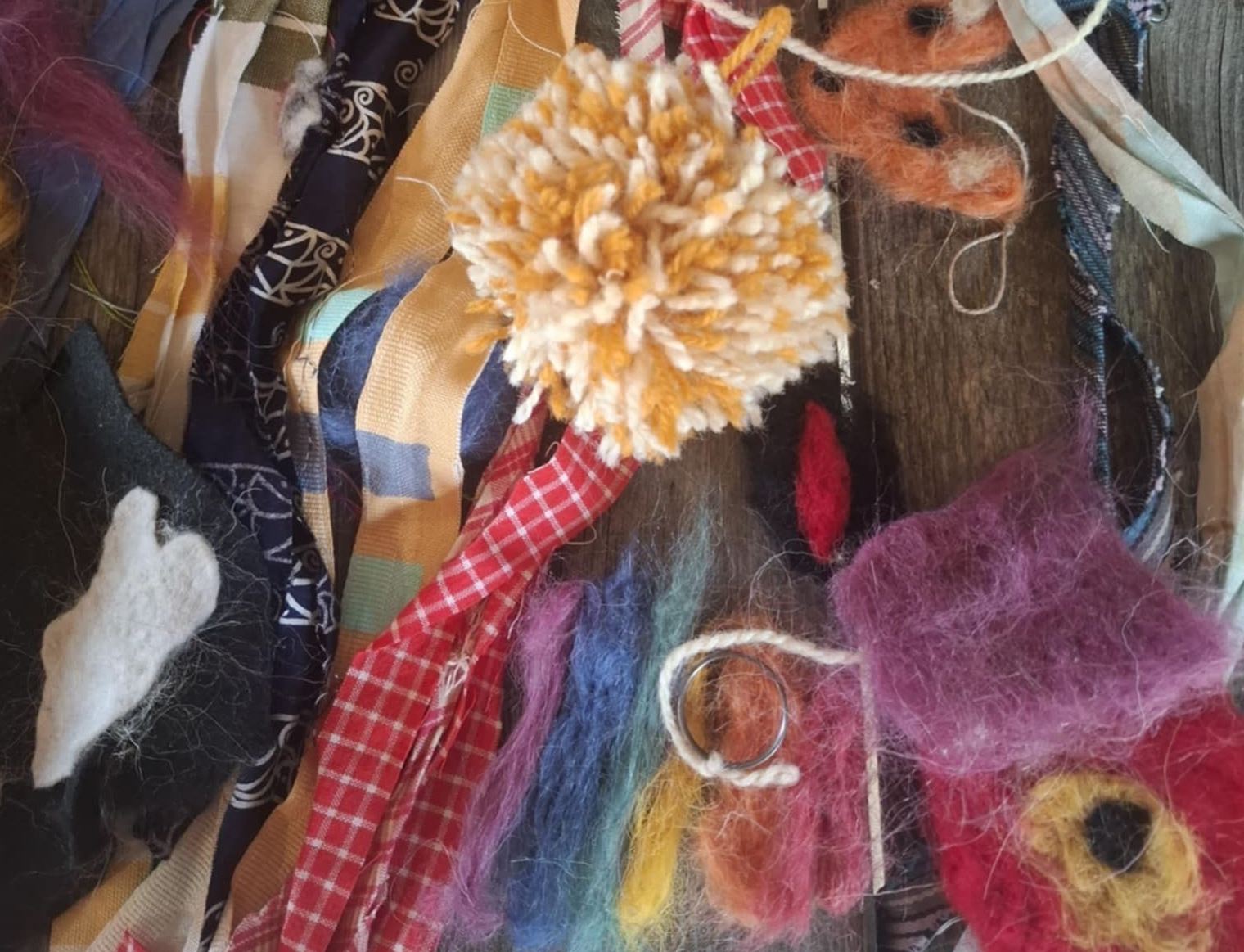 Sportlovsslöjd: Skapa med ull och garn