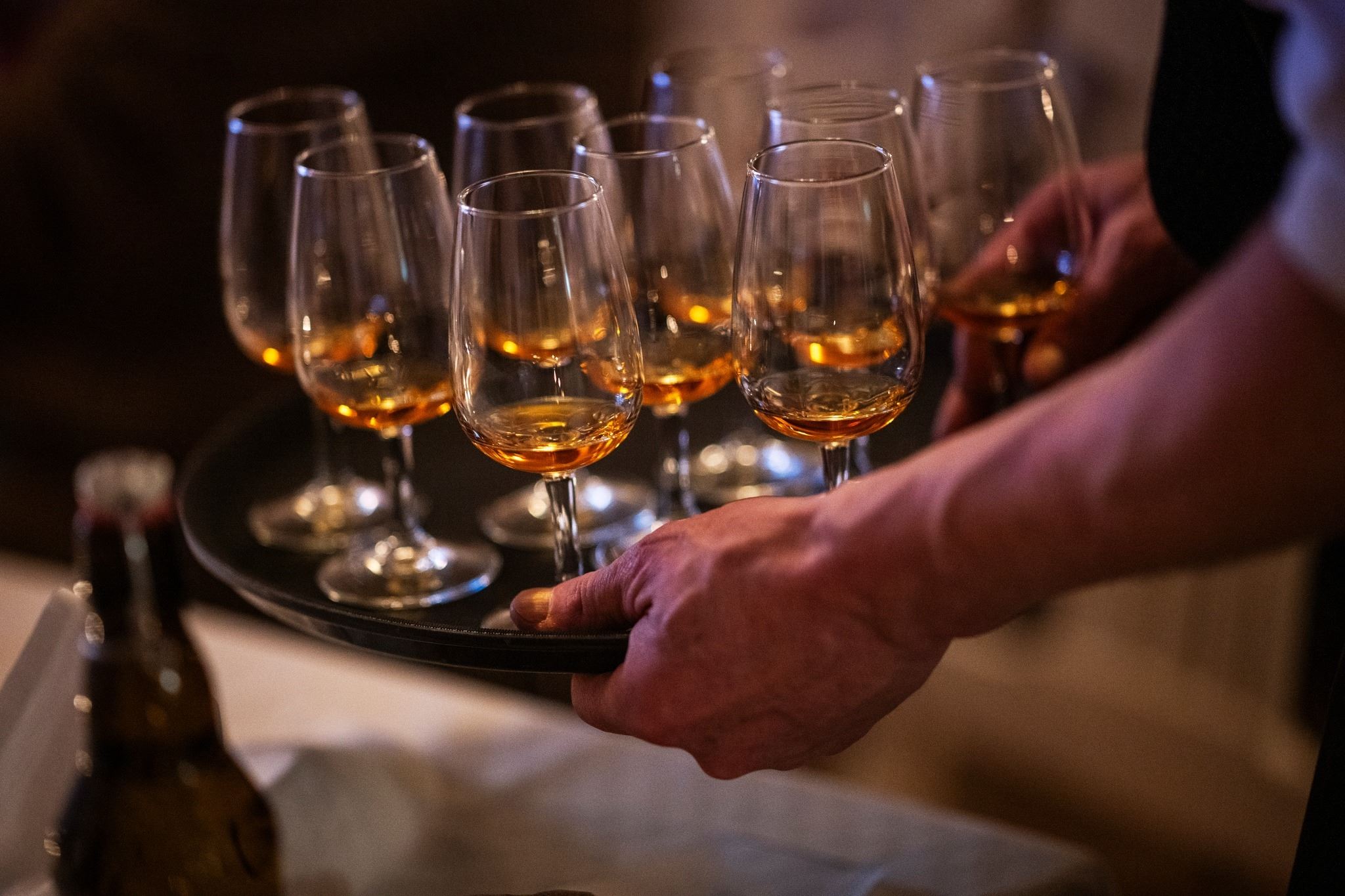 Eftermiddagsprovning med rom och choklad