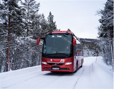 Arctic Route bussen om vinteren