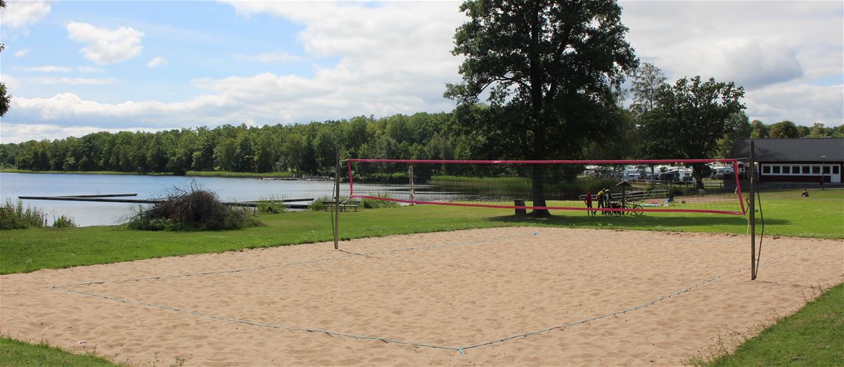 Spela beachvolleyboll med polarna! image 1