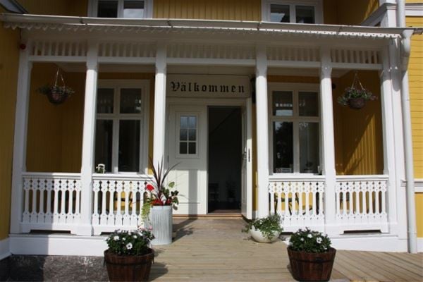 Hedenstugan Bed & Breakfast Hotel - Spa and relax 
