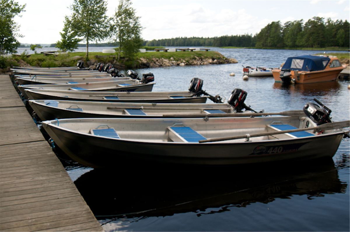 Fishing arrangements at Mjölknabben campsite image 1
