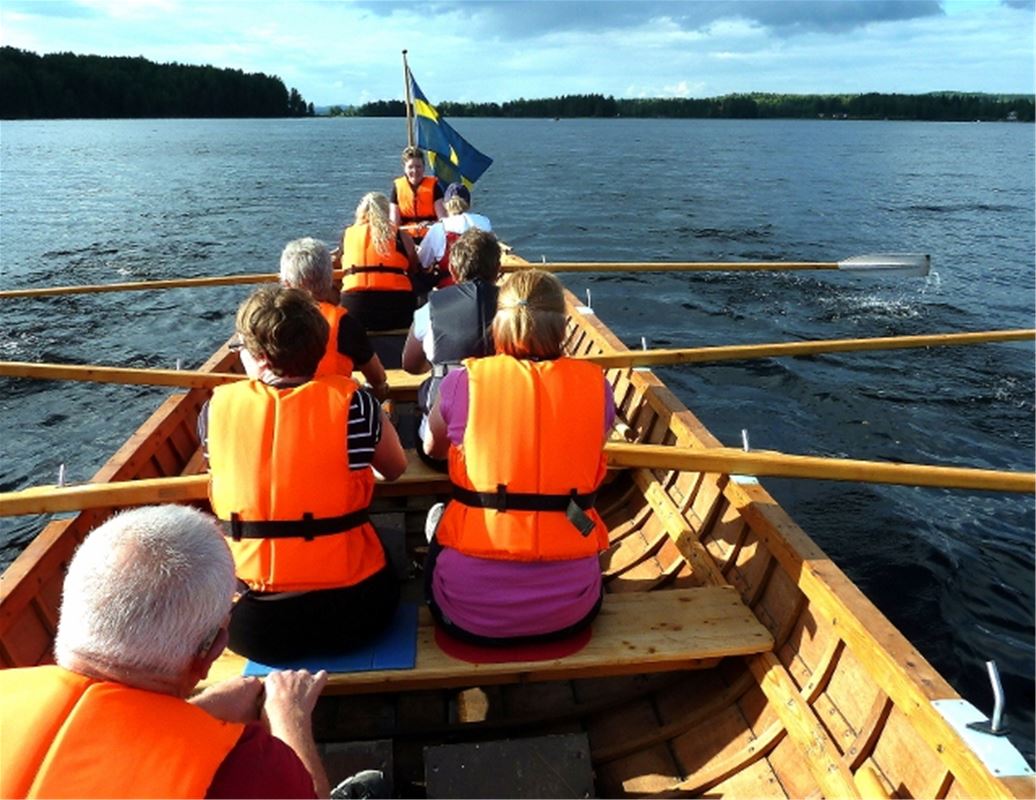 Kyrkbåtsrodd | Visit Dalarna