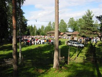 Midsummer at Järna homestead museum.