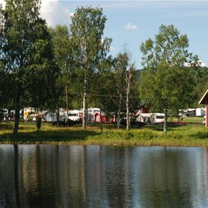Gunnar Lindholm, Lindesnäs Camping