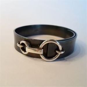 Silver ring.