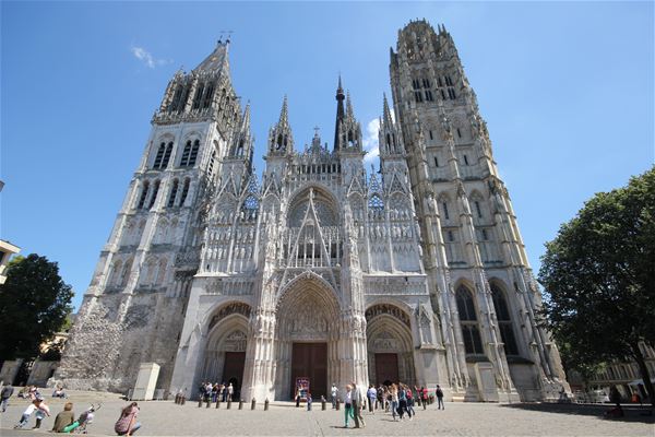 Guided audio tour - route : City of Rouen or Joan of Arc