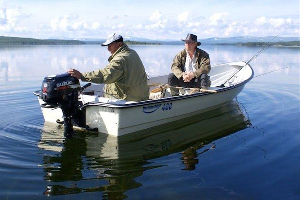 Hyr en båt i Virisen image 1