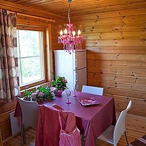 Ylähuone | Pätiälä manor holiday cottages