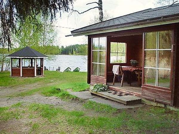 Alahuone | Pätiälä manor holiday cottages 
