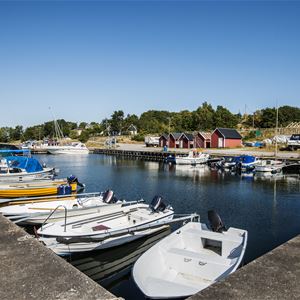Guest harbour & RV parking - Sanda