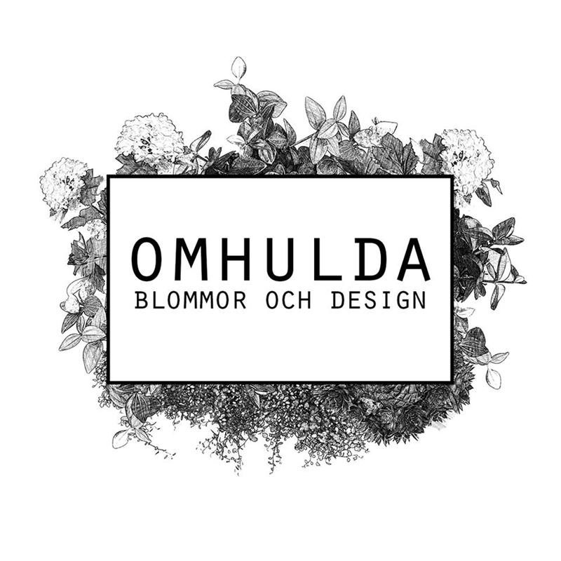 Tecknad bild, logo, ett blomsterarrangemang med en stor rektangel i mitten med texten Omhulda blommor och design.