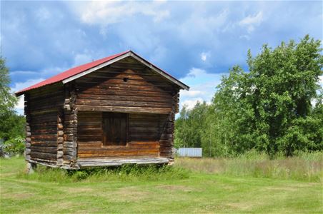 Old cottage.