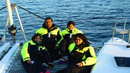 Guests on sailboat