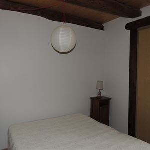 VLG237 - Appartement dans maison à Génos.