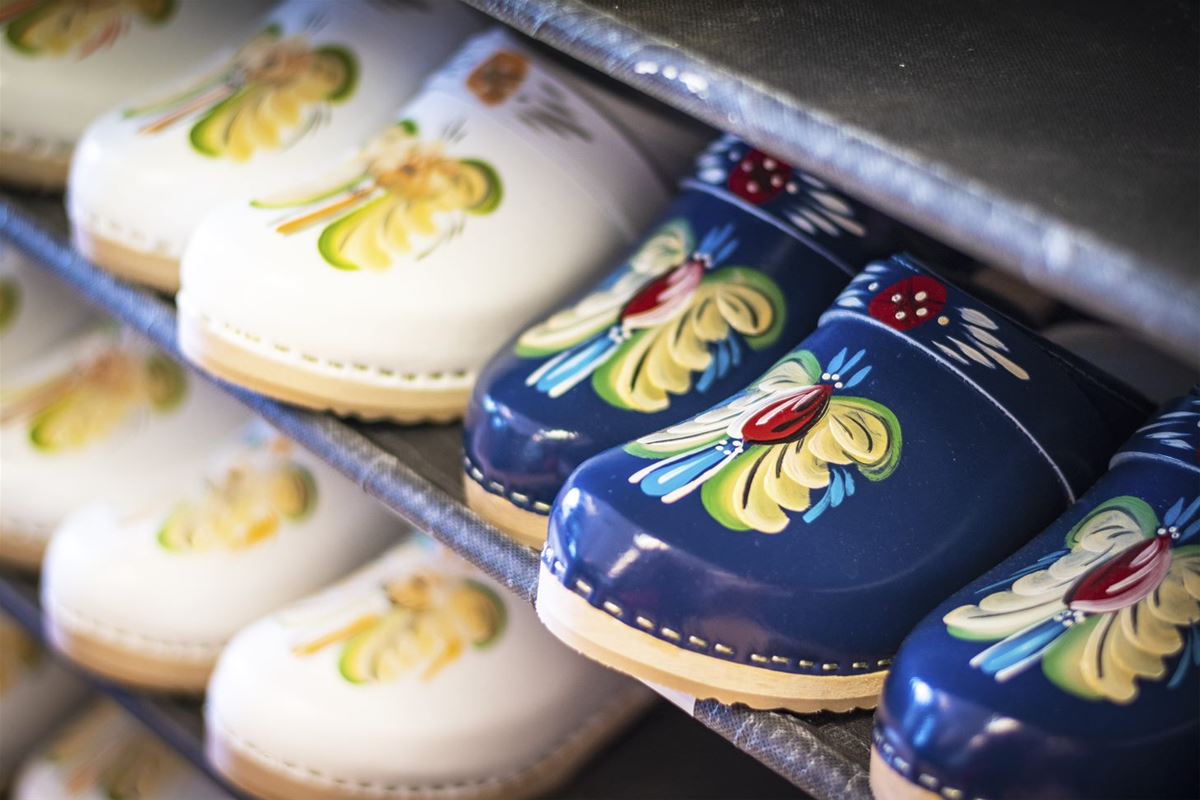 Clogs in blue and white.