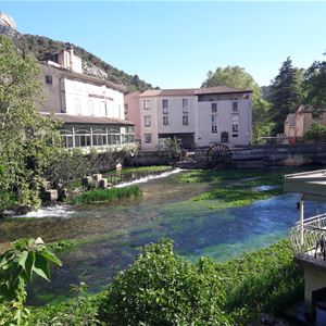 Descubre los pueblos de Luberon en Provenza con Belle Tourisme