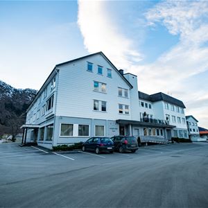 Nordfjord Hotell Bryggen