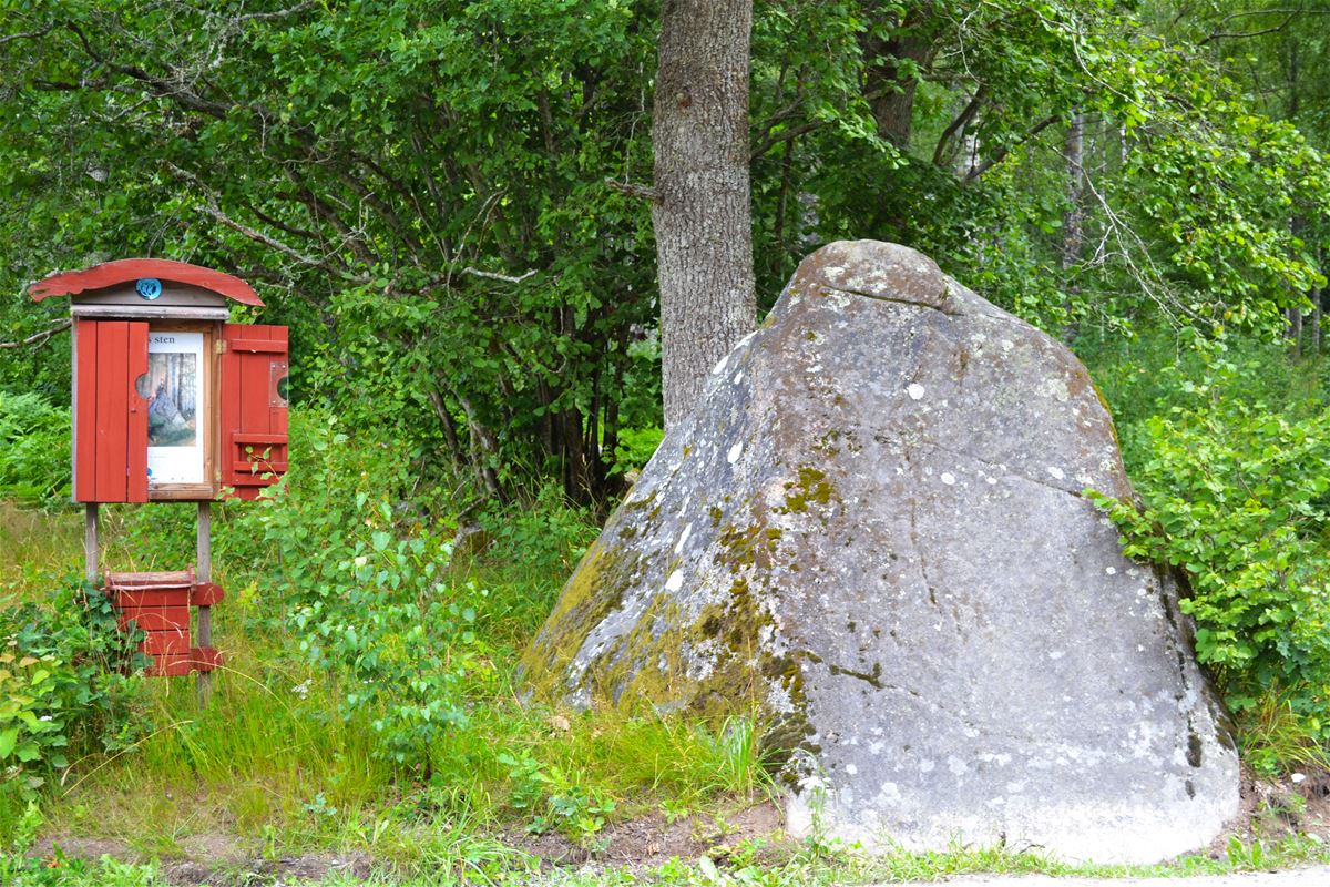 Legendary places - Karins Rock image 1