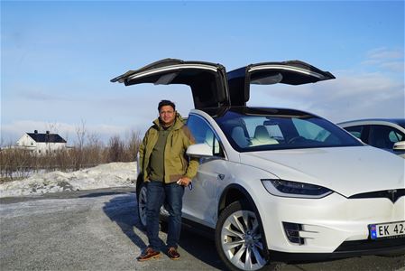 White Tesla Model X