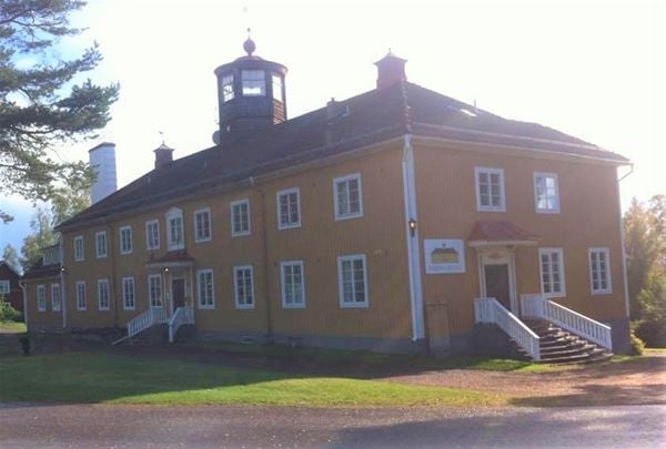 Exterior of the Hotel in Insjön. 
