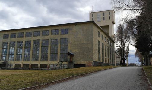 Stora Utställningshallen inne på gruvomret i Grängesberg.