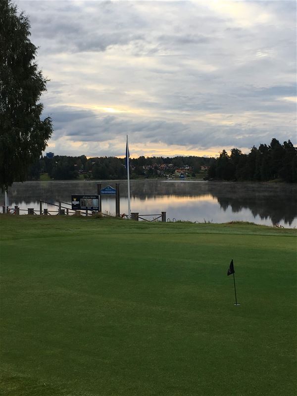 Vin utsikt över Österdalälven intill golfbanan.
