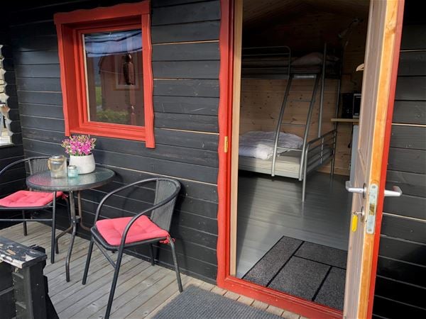 Haugo - house & cabins for rent 