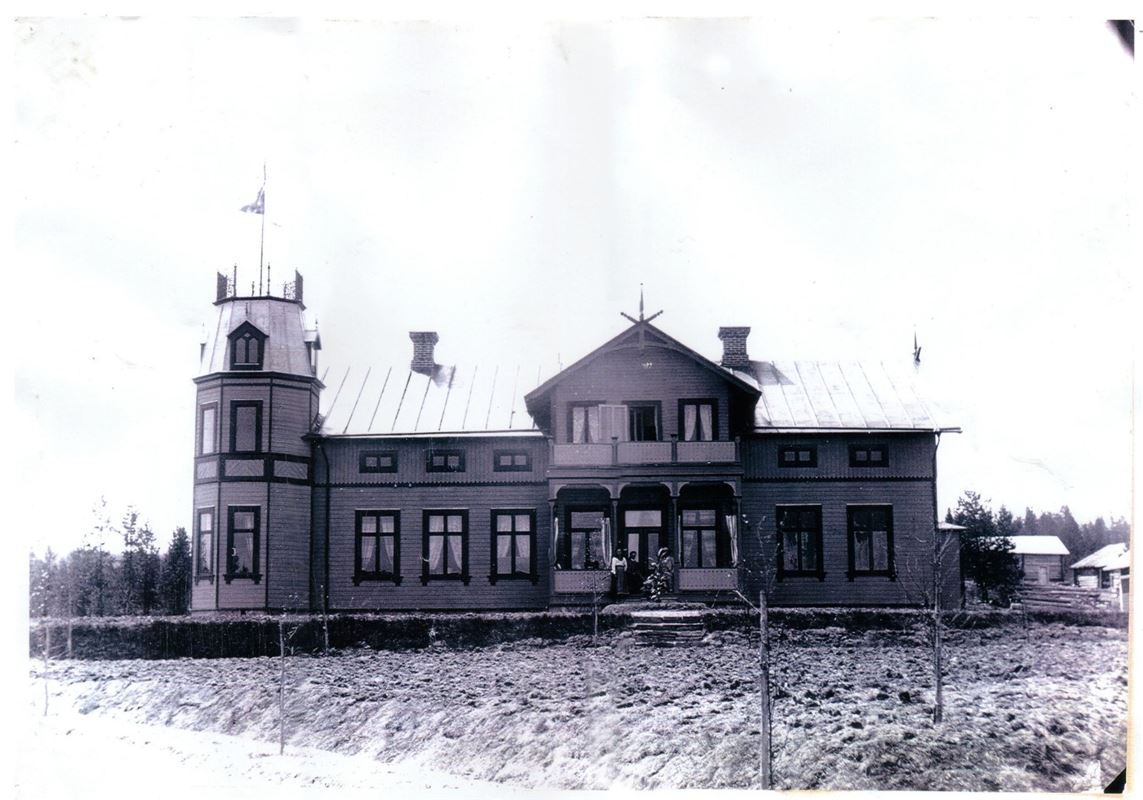 Gammal exteriörbild på Turistgården från mitten av 1900-talet.