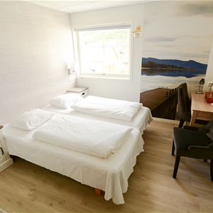  © Mefjord Brygge, Double room Mefjord Brygge