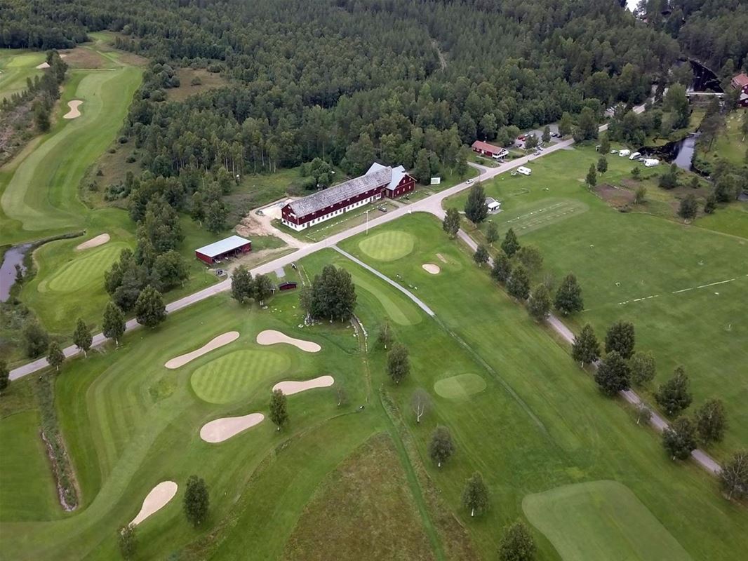 Aerial view of the golf course.